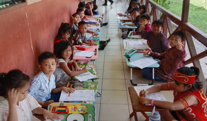 Persekolahan Alfa Omega Merayakan Hari Pendidikan Persekolahan Alfa Omega Merayakan Hari Pendidikan