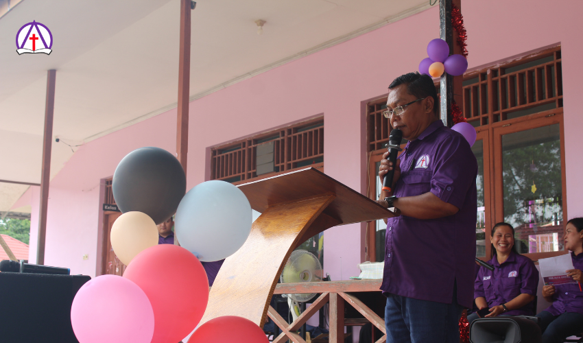 SDS Alfa Omega Rayakan HUT ke-15 dengan Meriah SDS Alfa Omega Rayakan HUT ke-15 dengan Meriah